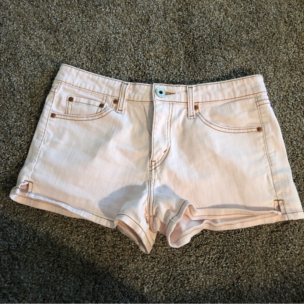 Levi’s 518 Stretch Jean Shorts 11